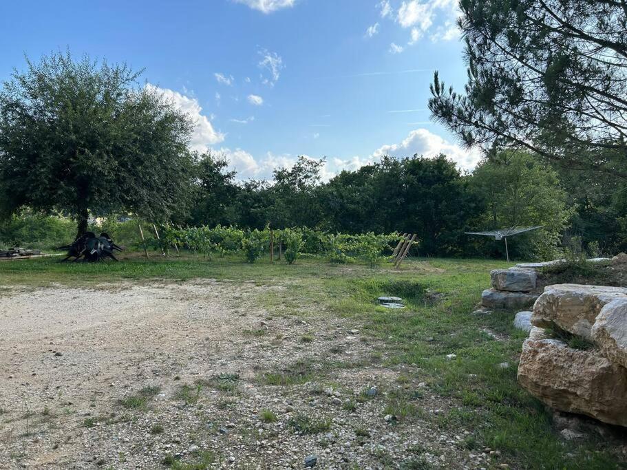 Appartement Au Coeur Des Bois à Saint-Germain-du-Salembre Extérieur photo
